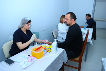 Binəqədi Tibb Mərkəzində könüllü qanvermə aksiyası keçirildi