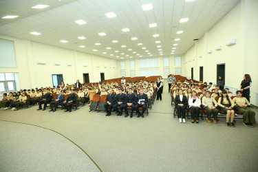 Binəqədi rayonu 335 № li tam orta məktəbdə "Narkotiksiz gələcək naminə” mövzusunda növbəti maarifləndirici görüş keçirildi