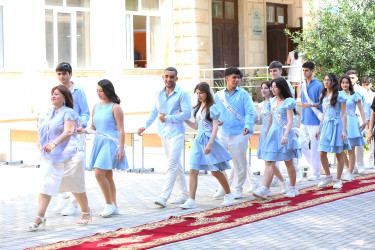 2024-2025-ci tədris ilinin başa çatması münasibətilə Binəqədi rayonunun orta ümumtəhsil müəssisələrində 14 iyun 2025-ci il tarixində “Son zəng” tədbirləri keçirildi
