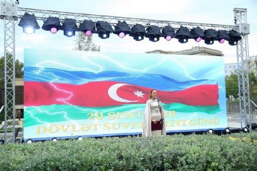 Binəqədi rayonunda "20 Sentyabr - Dövlət Suverenliyi Günü”nə həsr olunmuş “Dövlət Suverenliyi-Müstəqilliyimizin əbədi rəmzidir!” adlı tədbir keçirildi