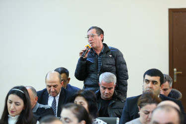 13 yanvar 2026-cı il tarixində Binəqədi Rayon İcra Hakimiyyətinin başçısı Elxan Allahverdiyevin 6-cı mikrorayon sakinləri ilə səyyar qəbulu keçirildi