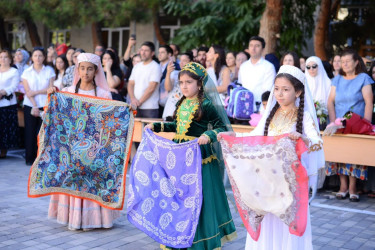 Binəqədi rayonu ərazisində fəaliyyət göstərən təhsil müəssisələrində 15 Sentyabr- "Bilik Günü" qeyd edildi