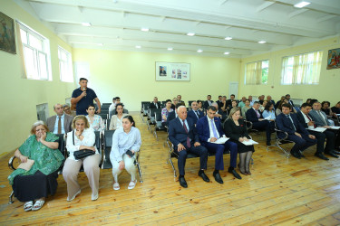 23 iyun 2026-cı il tarixində Binəqədi Rayon İcra Hakimiyyətinin başçısı Elxan Allahverdiyevin 9-cu mikroayon sakinləri ilə səyyar qəbulu keçirildi