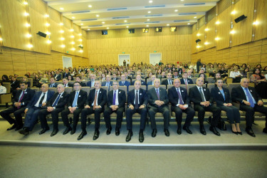 Yeni Azərbaycan Partiyası Binəqədi rayon təşkilatının yaradılmasının 33-cü ildönümünə və 8 Mart Beynəlxalq Qadınlar Gününə  həsr olunmuş tədbir keçirildi