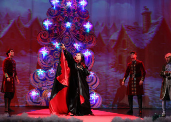 Rayon ərazisində yaşayan uşaqlar sosialyönümlü layihə çərçivəsində Akademik Milli Dram Teatrında “Gözəl və Bədheybət” tamaşasını izlədilər