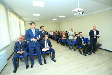 18 avqust 2026-cı il tarixində Binəqədi Rayon İcra Hakimiyyətinin başçısı Elxan Allahverdiyevin 7-ci mikrorayon sakinləri ilə səyyar qəbulu keçirildi