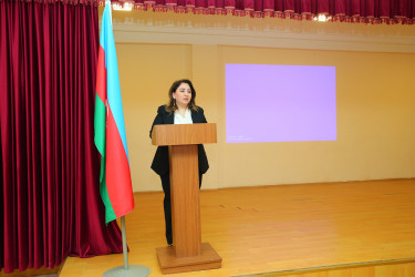 Binəqədi rayonu 267 № li məktəb-liseydə “Erkən nigah problemi və onun fəsadları” mövzusunda maarifləndirmə tədbiri keçirildi