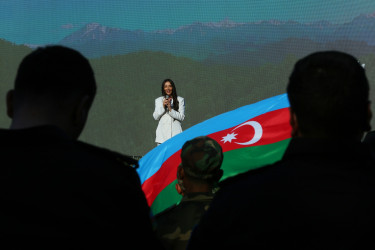“Şəhərsalma və Memarlıq İli” çərçivəsində Binəqədi rayonunda 20 Sentyabr-Dövlət Suverenliyi Gününə həsr olunmuş “Suveren Azərbaycan-milli qürurumuz və dövlətçilik irsimiz” adlı tədbir keçirildi
