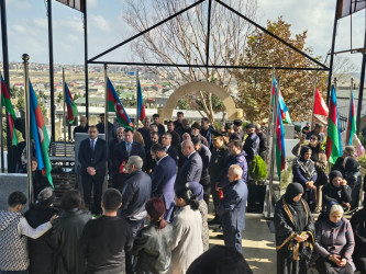 Şəhid Abbasov Vahid Sahib oğlunun şəhadətinin ildönümü ilə əlaqədar məzarı ziyarət edildi