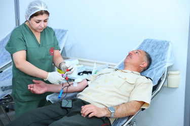 Binəqədi Tibb Mərkəzində könüllü qanvermə aksiyası keçirildi