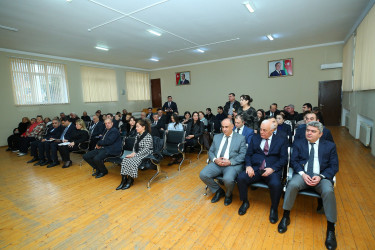 13 yanvar 2026-cı il tarixində Binəqədi Rayon İcra Hakimiyyətinin başçısı Elxan Allahverdiyevin 6-cı mikrorayon sakinləri ilə səyyar qəbulu keçirildi