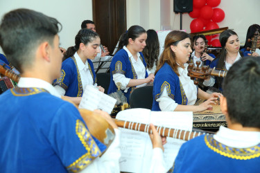 Arif Məlikov adına 11 nömrəli Onbirillik Musiqi məktəbinin şagirdlərinin yekun hesabat konserti keçirildi