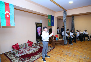 Azərbaycan ədəbiyyatının görkəmli nümayəndəsi, xalq şairi, dramaturq, ədəbiyyatşünas, pedaqoq və ictimai xadim, akademik Bəxtiyar Vahabzadənin anadan olmasının 100 illik yubileyinə həsr olunmuş “Şeirin Bəxtiyar Nidası” adlı tədbir keçirildi