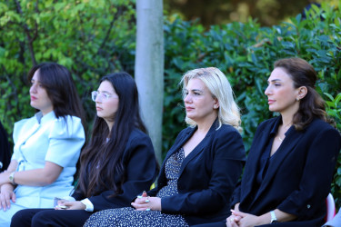“Şəhərsalma və Memarlıq İli” çərçivəsində Binəqədi rayonunda 20 Sentyabr-Dövlət Suverenliyi Gününə həsr olunmuş “Suveren Azərbaycan-milli qürurumuz və dövlətçilik irsimiz” adlı tədbir keçirildi