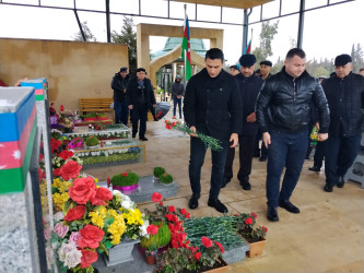 Şəhid Zeynalov Teymur Tağı oğlunun doğum günü ilə əlaqədar məzarı ziyarət olundu