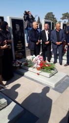 Şəhid Sadıqlı İbrahim Şahin oğlunun şəhadətinin ildönümü ilə əlaqədar məzarı ziyarət olundu