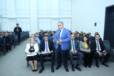 20  noyabr 2025-ci il tarixində Binəqədi Rayon İcra Hakimiyyətinin başçısı Elxan Allahverdiyevin Xocəsən qəsəbəsinin sakinləri ilə səyyar qəbulu keçirildi
