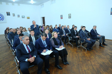 15 yanvar 2026-cı il tarixində Binəqədi Rayon İcra Hakimiyyətinin başçısı Elxan Allahverdiyevin Biləcəri qəsəbə sakinləri ilə səyyar qəbulu keçirildi