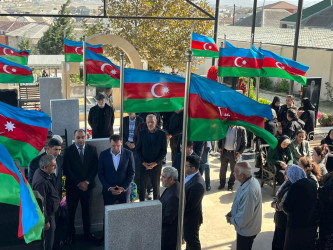 Şəhid Mustafayev Nicat Bəkir oğlunun şəhadətinin ildönümü ilə əlaqədar məzarı ziyarət olundu