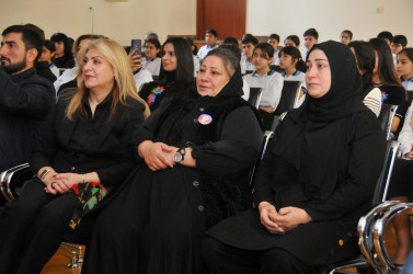 Binəqədi rayonu 135 nömrəli tam orta məktəbdə 8 Noyabr - Zəfər gününə həsr edilmiş “Qəhrəmanların izi ilə” adlı tədbir keçirildi