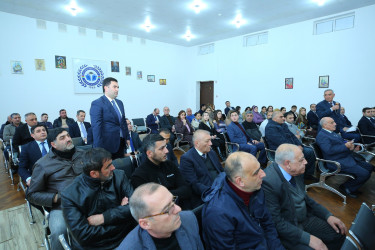 15 yanvar 2026-cı il tarixində Binəqədi Rayon İcra Hakimiyyətinin başçısı Elxan Allahverdiyevin Biləcəri qəsəbə sakinləri ilə səyyar qəbulu keçirildi