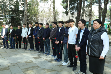 Binəqədi rayonunda Azərbaycan Respublikasının Milli Qəhrəmanı Fərhad Hümbətovun əziz xatirəsinə həsr olunmuş tədbir təşkil edildi