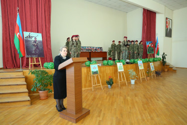 Binəqədi rayonu 179 № li tam orta məktəbdə 2016-cı il Aprel döyüşləri zamanı şəhidlik zirvəsinə ucalmış Emin Bağırovun və Fəxrəddin Qurbanlının anım gününə həsr olunmuş tədbir keçirildi