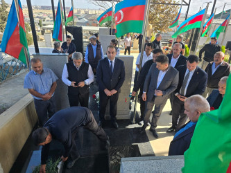 Şəhidimiz Mustafayev Nicat Bəkir oğlunun şəhadətinin ildönümü ilə əlaqədar məzarı ziyarət olundu