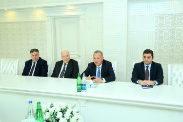 Binəqədi Rayon İcra Hakimiyyətində əməkdar hüquqşünas, III dərəcəli Dövlət Ədliyyə müşaviri (Ədliyyə general-mayoru), müharibə və əmək veteranı, Azərbaycan Ağsaqqallar Şurasının İdarə Heyətinin üzvü, Binəqədi rayonu Ağsaqqallar Şurasının sədri, kino məsləhətçisi Akif Rəfiyevin 90 illik yubileyi münasibətilə görüş keçirildi