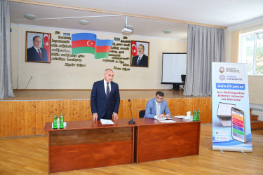 21 avqust 2025-ci il tarixində Binəqədi Rayon İcra Hakimiyyətinin başçısı Elxan Allahverdiyevin 9-cu mikrorayon sakinləri ilə səyyar qəbulu keçirildi