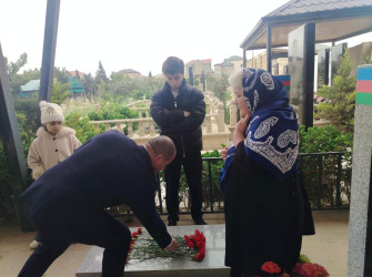 Şəhid Baxışova Arəstə Kərim qızının doğum günü ilə əlaqədar məzarı ziyarət olundu