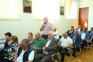 03 iyun 2025-ci il tarixində Binəqədi Rayon İcra Hakimiyyətinin başçısı Elxan Allahverdiyevin 9-cu mikrorayon sakinləri ilə səyyar qəbulu keçirildi