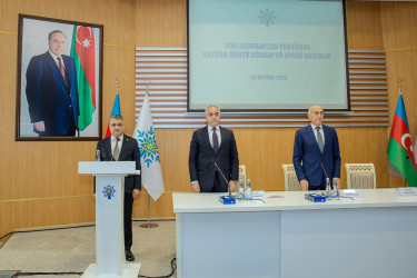 Binəqədi rayonunda Yeni Azərbaycan Partiyasının təsis edilməsinin 33-cü ildönümünə həsr olunmuş “Yeni Azərbaycan Partiyası: Heydər Əliyev dühası və siyasi varislik” mövzusunda tədbir keçirildi