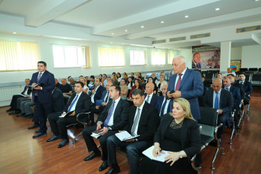 10 sentyabr 2026-cı il tarixində Binəqədi Rayon İcra Hakimiyyətinin başçısı Elxan Allahverdiyevin 8-ci mikrorayon sakinləri ilə səyyar qəbulu keçirildi