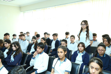 Binəqədi rayonu 143 № li tam orta məktəbdə "Narkotiksiz gələcək naminə” mövzusunda maarifləndirici görüş keçirildi