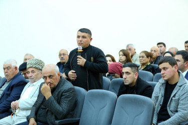 20  noyabr 2025-ci il tarixində Binəqədi Rayon İcra Hakimiyyətinin başçısı Elxan Allahverdiyevin Xocəsən qəsəbəsinin sakinləri ilə səyyar qəbulu keçirildi