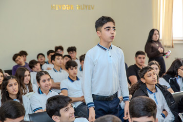 Binəqədi rayonu 115 nömrəli tam orta məktəbdə "Narkotiksiz gələcək naminə” mövzusunda görüş keçirildi