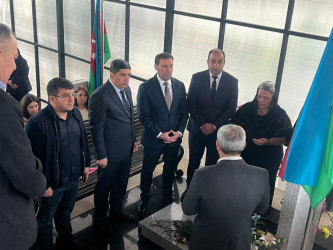 Şəhid Quliyev Ramin Rizvan oğlunun anım günü ilə əlaqədar məzarı ziyarət olundu
