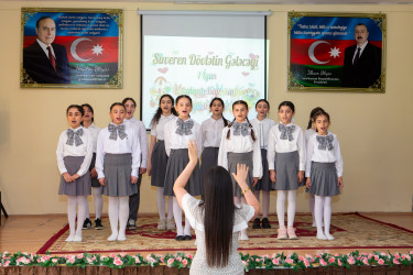 “Konstitusiya və Suverenlik İli” çərçivsində Binəqədi rayonu Vahid Əzizov adına 30 nömrəli tam orta məktəbdə "1 iyun - Uşaqların Beynəlxalq Müdafiəsi Günü”nə həsr edilmiş “Suveren dövlətin gələcəyi” adlı tədbir keçirildi