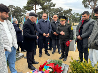 Şəhid Ağayev Ramiz İmamverdi oğlunun şəhadətinin ildönümü ilə əlaqədar məzarı ziyarət olundu