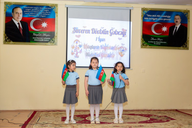 “Konstitusiya və Suverenlik İli” çərçivsində Binəqədi rayonu Vahid Əzizov adına 30 nömrəli tam orta məktəbdə "1 iyun - Uşaqların Beynəlxalq Müdafiəsi Günü”nə həsr edilmiş “Suveren dövlətin gələcəyi” adlı tədbir keçirildi