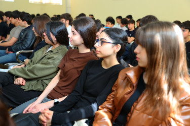 Binəqədi rayonu 144 №-li tam orta məktəbdə "Narkotiksiz gələcək naminə!” mövzusunda tədbir keçirildi
