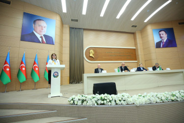 Binəqədi Rayon İcra Hakimiyyətində Azərbaycan Respublikasının Prezidenti cənab İlham Əliyevin Yeni  Azərbaycan Partiyasının VIII Qurultayındakı çıxışından irəli gələn vəzifələrə həsr olunmuş müşavirə keçirildi