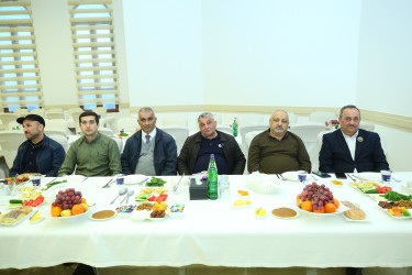 Binəqədi Rayon İcra Hakimiyyəti tərəfindən müqəddəs Ramazan ayı münasibətilə iftar süfrəsi təşkil edildi