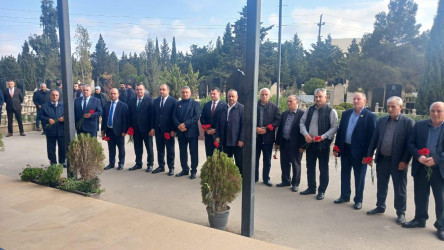 Şəhid Zeynalov Teymur Tağı oğlunun şəhadətinin ildönümü ilə əlaqədar məzarı ziyarət olundu