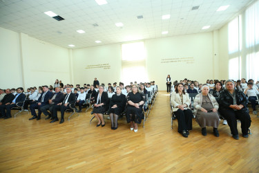 Binəqədi rayonu 179 № li tam orta məktəbdə 2016-cı il Aprel döyüşləri zamanı şəhidlik zirvəsinə ucalmış Emin Bağırovun və Fəxrəddin Qurbanlının anım gününə həsr olunmuş tədbir keçirildi