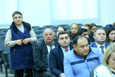 20  noyabr 2025-ci il tarixində Binəqədi Rayon İcra Hakimiyyətinin başçısı Elxan Allahverdiyevin Xocəsən qəsəbəsinin sakinləri ilə səyyar qəbulu keçirildi