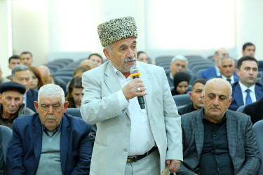 20  noyabr 2025-ci il tarixində Binəqədi Rayon İcra Hakimiyyətinin başçısı Elxan Allahverdiyevin Xocəsən qəsəbəsinin sakinləri ilə səyyar qəbulu keçirildi