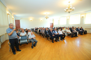 09 iyul 2026-cı il tarixində Binəqədi Rayon İcra Hakimiyyətinin başçısı Elxan Allahverdiyevin 8-ci mikrorayon sakinləri ilə səyyar qəbulu keçirildi