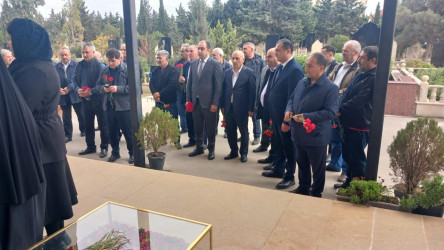 Şəhid Ağayev Rəşad Rövşən oğlunun şəhadətinin ildönümü ilə əlaqədar məzarı ziyarət olundu